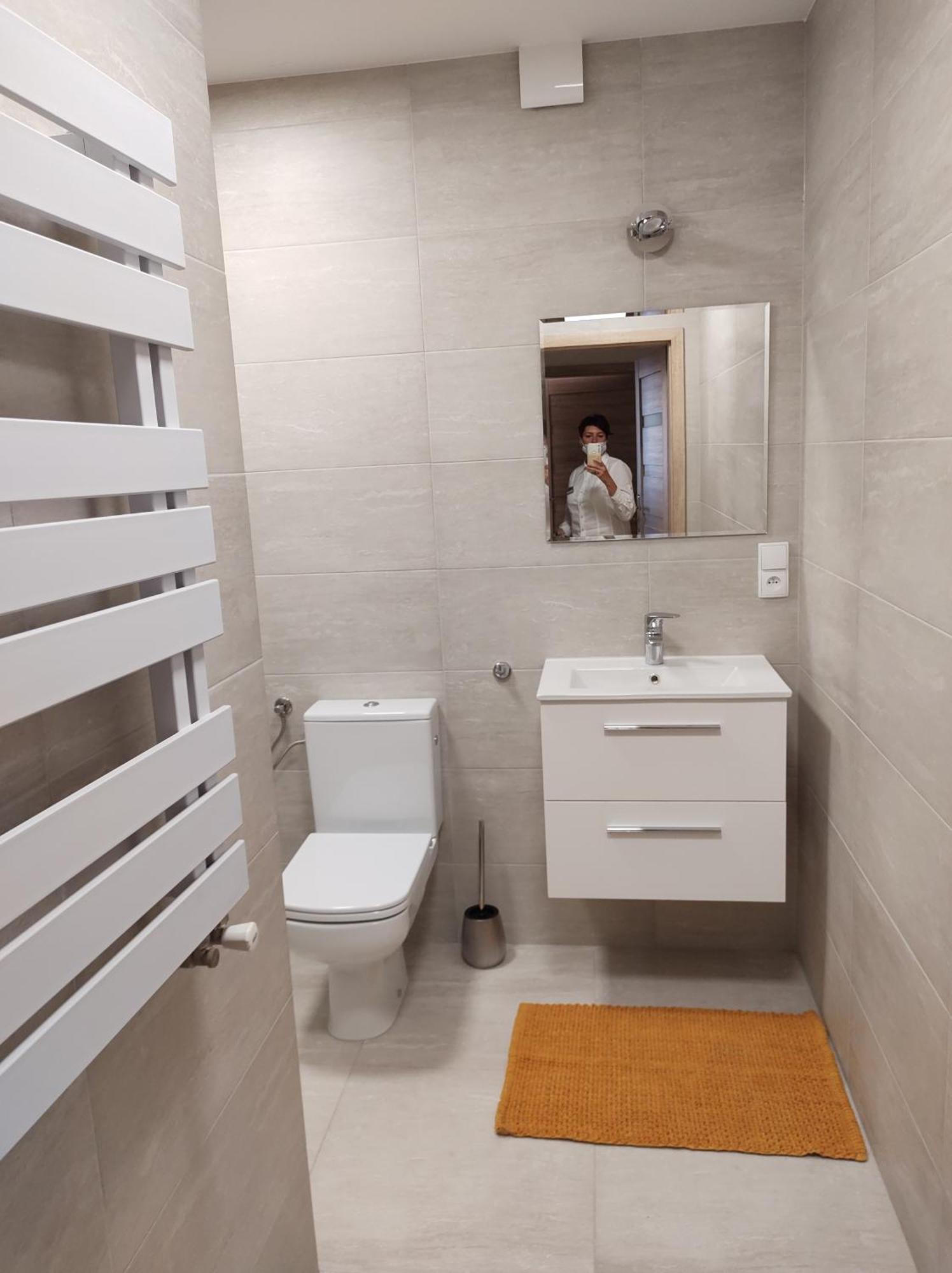 Polonia Hotel กูโดวาสโดรยจ์ ภายนอก รูปภาพ